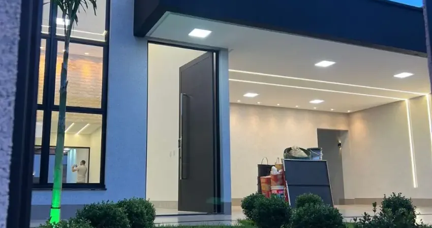 Casa com 3 quartos à venda na Rua FL27, Parque das Flores, Goiânia