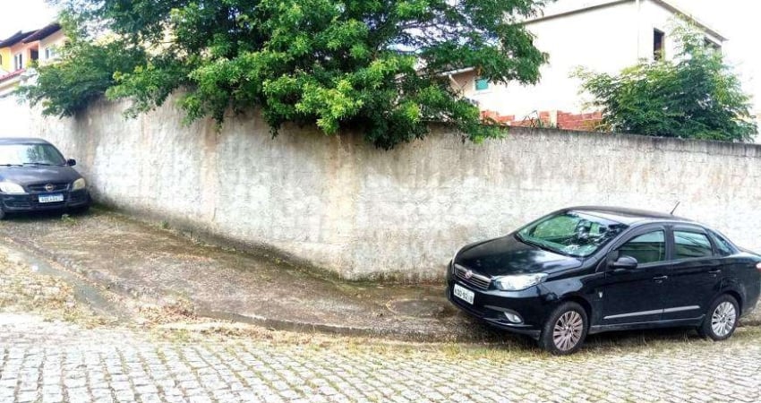 TERRENO DE ESQUINA COM RGI CONDOMÍNIO FECHADO/BAIRRO JARDIM LETÍCIA