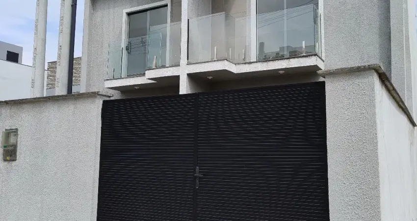 Casa pronta pra morar em condomínio fechado – conforto, segurança e localização!