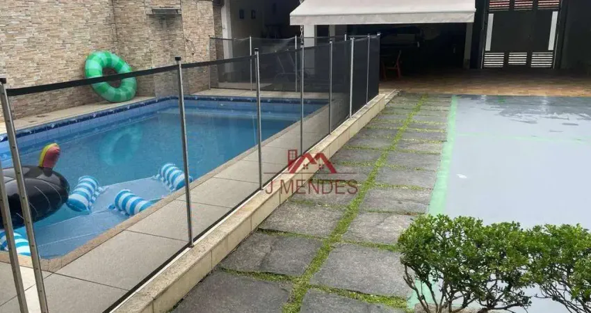 Casa com 3 dormitórios à venda, 211 m² por R$ 890.000,00 - Jardim Real - Praia Grande/SP