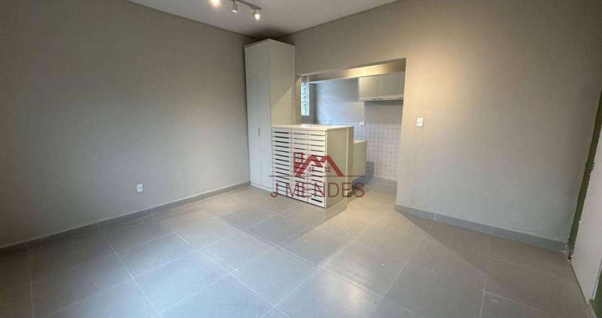 Kitnet com 1 dormitório à venda, 29 m² por R$ 220.000,00 - Canto do Forte - Praia Grande/SP