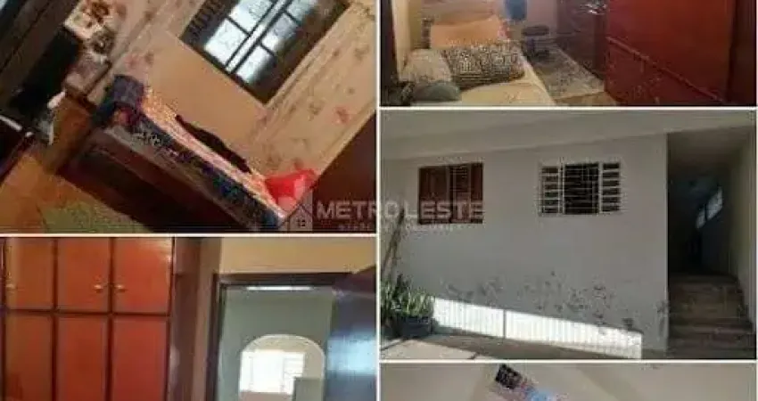 Casa à venda em Conj. Habitacional Santa Etelvina II - SP: 144m², 4 quartos, 2 banheiros por R$300.000