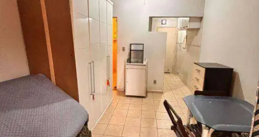 Kitnet com 1 dormitório à venda, 27 m² por R$ 235.000,00 - Embaré - Santos/SP
