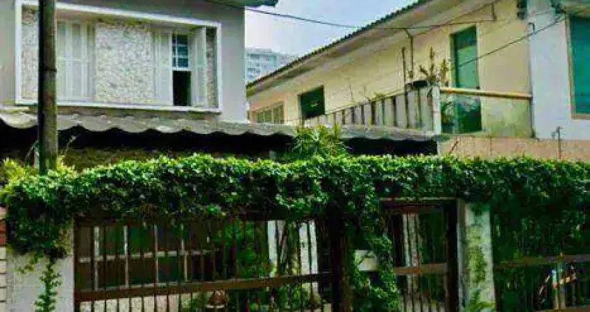 Casa com 3 dormitórios à venda, 206 m² por r$ 2.500.000,00 - gonzaga - santos/sp