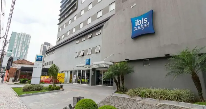 Flat com 1 quarto à venda na Rua Mariano Torres, 927, Centro, Curitiba