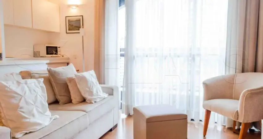 Flat a poucos metros da Av. Faria Lima e Av. Cidade Jardim disponível locação