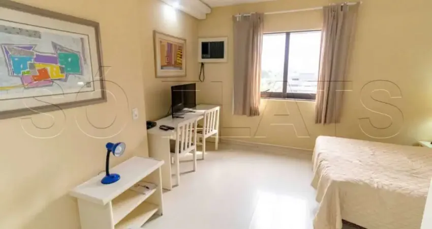 Flat a 2 quadras do shopping ibirapuera, ótima localização, em um dos melhores bairros de são paulo