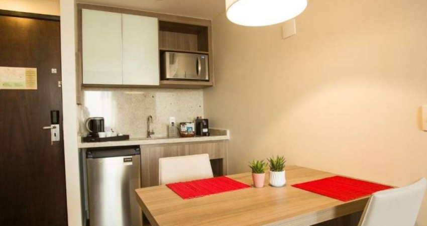 Apartamento com 02 dormitórios no Itaim Bibi.