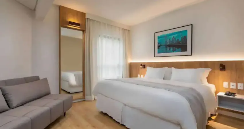 Flat no Radisson Berrini para morar ou investir  no pool hoteleiro.