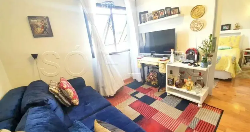 Flat no ninety 49m², 1 dormitório e 1 vaga disponível mobiliado.