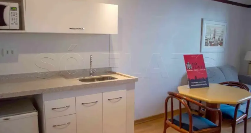 Apartamento para locação na Alameda Lorena, próximo ao Shopping Pamplona e Av. 9 de Julho