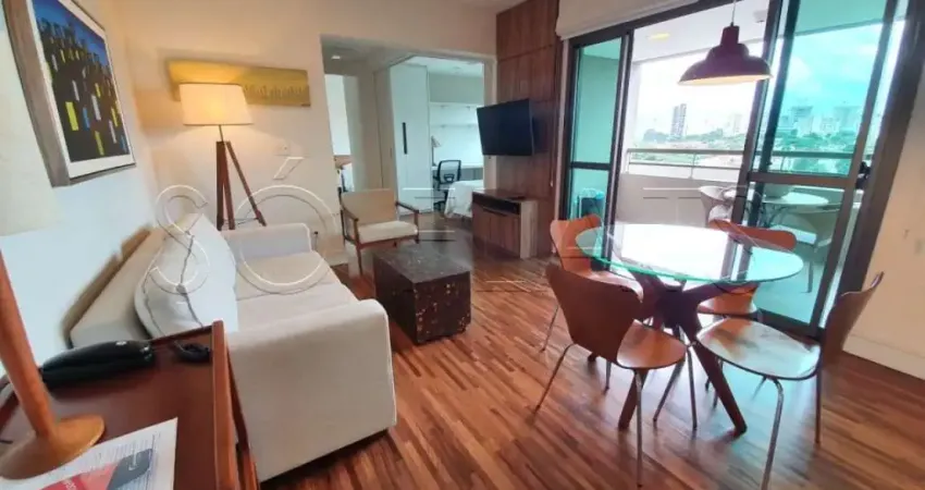 Flat com 02 dorms no Brooklin, lindo e completo, disponível para locação todo reformado.