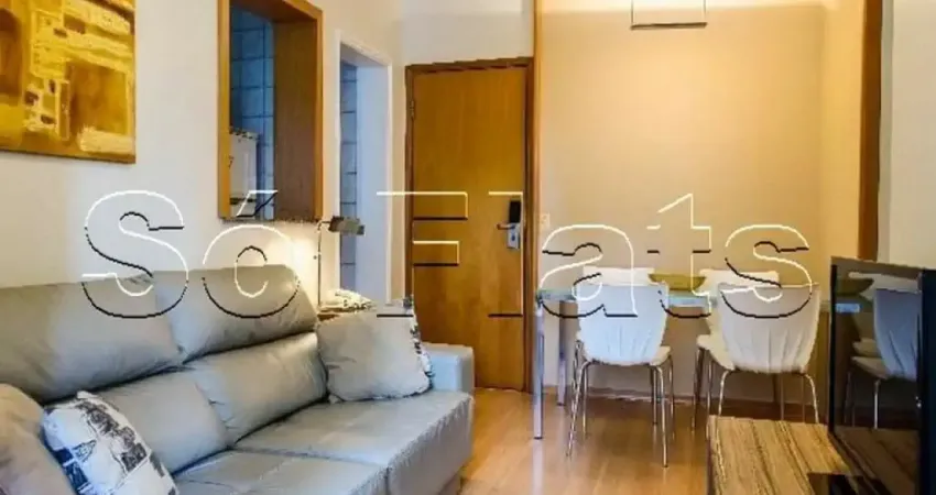 Apto amplo com cômodos separados entre a av. berrini e marg pinheiros, com 02 dorms e cozinha.