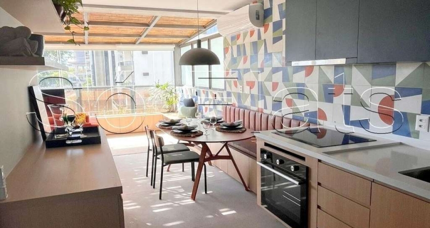 Apartamento disponível para locação em Moema contendo 50m², 1 dormitório e 1 vaga de garagem.