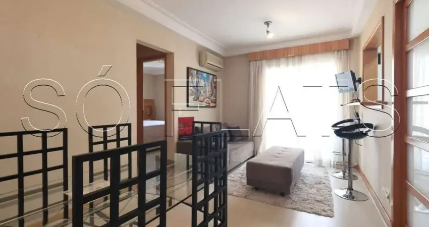 Flat em Moema disponível para locação, próximo a Av. Sto Amaro, Av dos Bandeirantes e Ibirapuera.