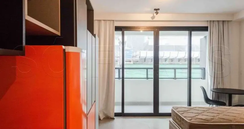 Flat entre Moema e Vila Olímpia, próximo a Av. Santo Amaro do lado da faculdade INSPER.