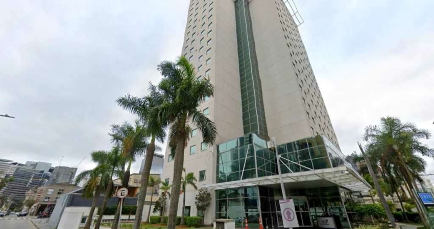 Flat no Brooklin com 23m² totalmente mobiliado para investimento.