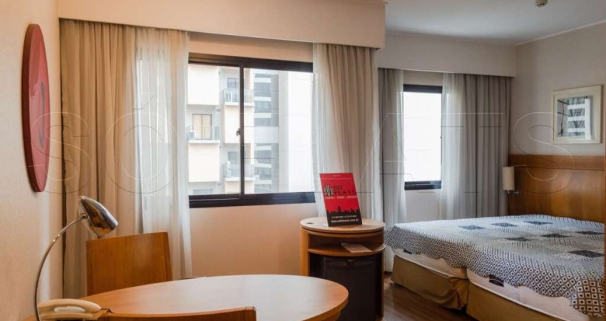 SLAVIERO MOEMA - Flat na Av. Rouxinol, Moema para venda e locação.