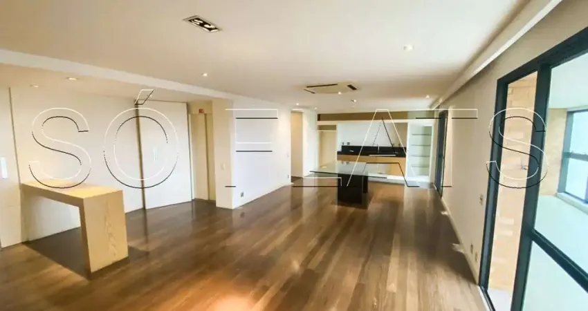 Residencial villaggio panamby, apto disponível para venda com 192m², 3 suítes e 4 vagas de garagem