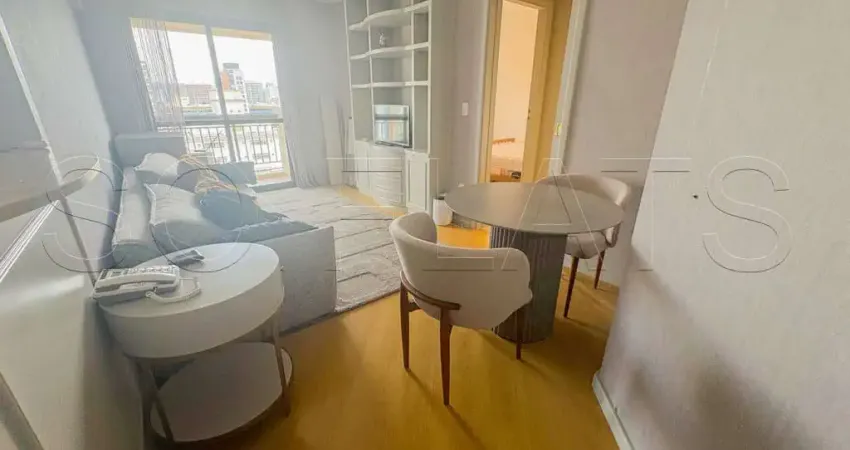 Apto em moema disponível para locação, próximo ao shopping ibirapuera, mobiliado e com serviços.