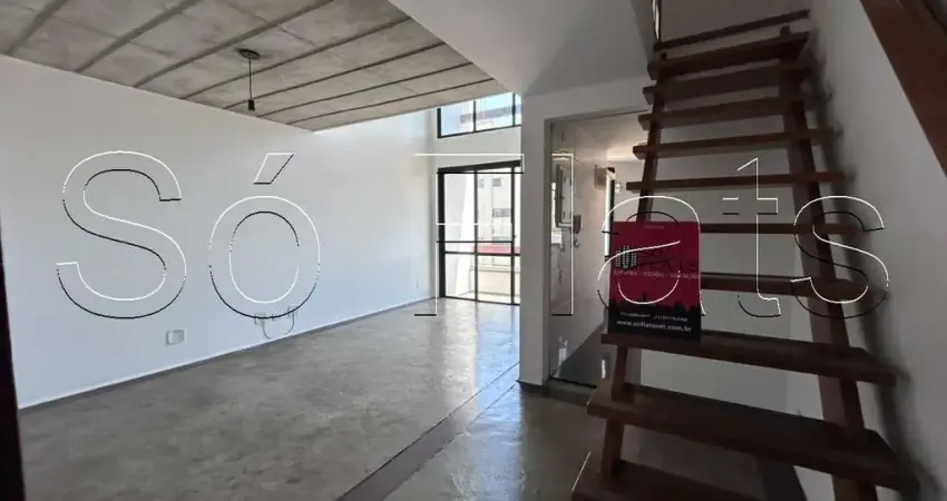 Apto estilo duplex com 01 dormitório na av jamaris, próximo ao metrô moema, disponível para locação.