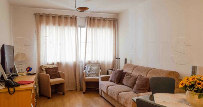 Flat no Itaim, Prox a Av. Pres Juscelino Kubitschek, Extra Itaim. Apto todo reformado, maravilhoso!!