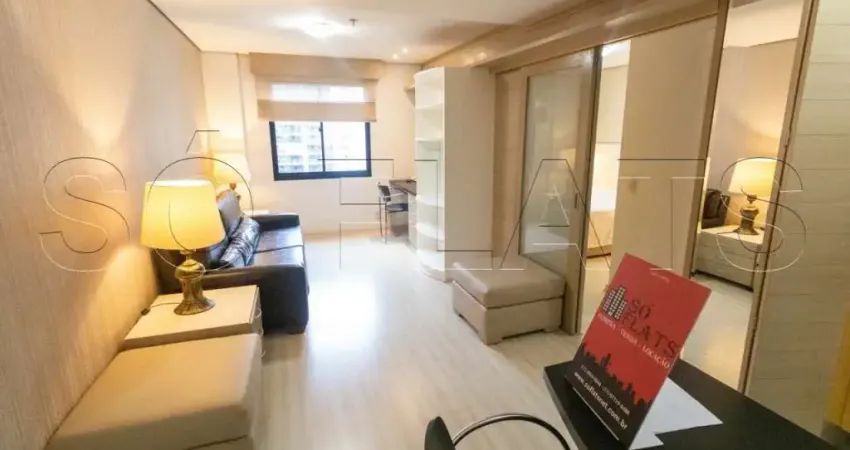 Flat com 02 dormitórios em Moema, próximo ao Shopping e avenida Ibirapuera, ótima localização