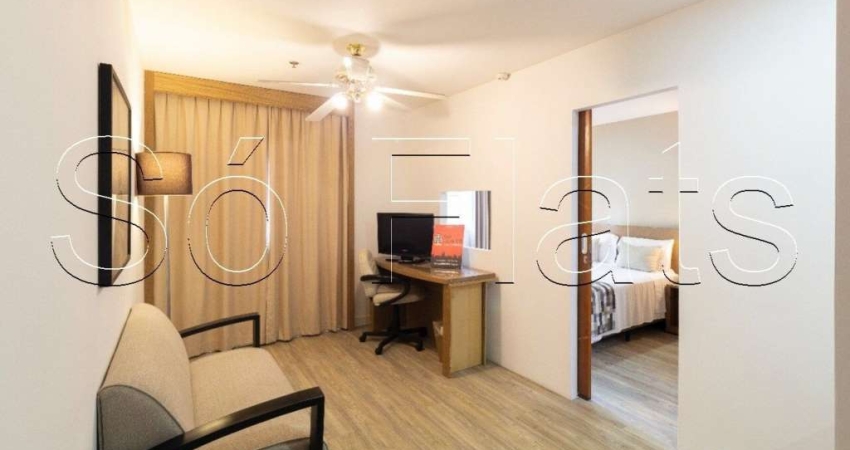 Flat reformado com 32m², 1 dormitório e 1 vaga de garagem.