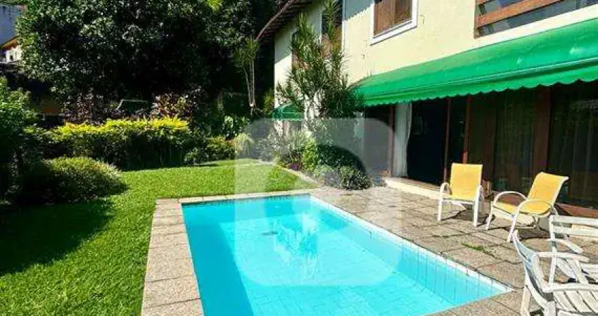 Descubra o paraíso urbano: linda casa na gávea, seu refúgio de luxo no coração do rio!