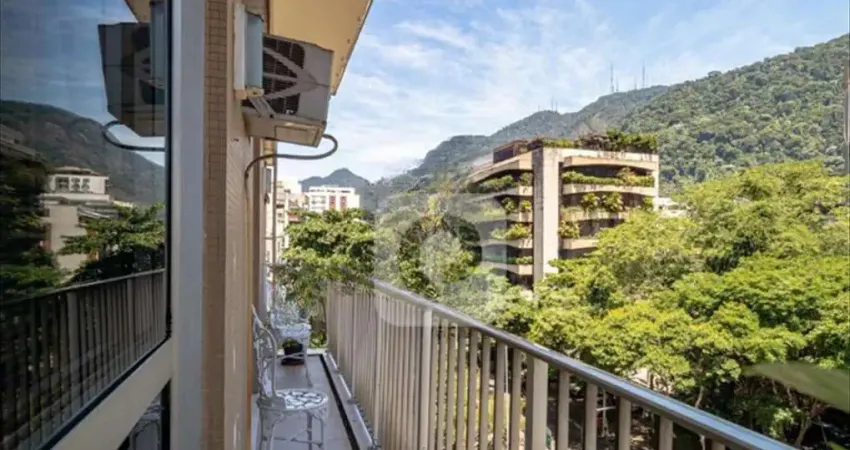 Apartamento Jardim Botânico/ Lagoa - 3 quartos e com sacada.