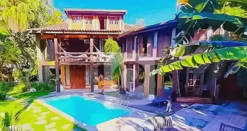 Espetacular Casa na Joatinga à Venda