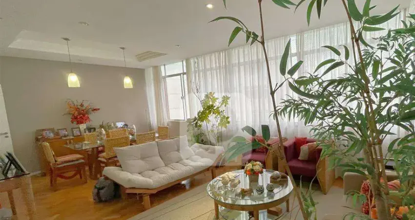 Apartamento com 3 quartos à venda  em Ipanema no Quadrilátero do Charme