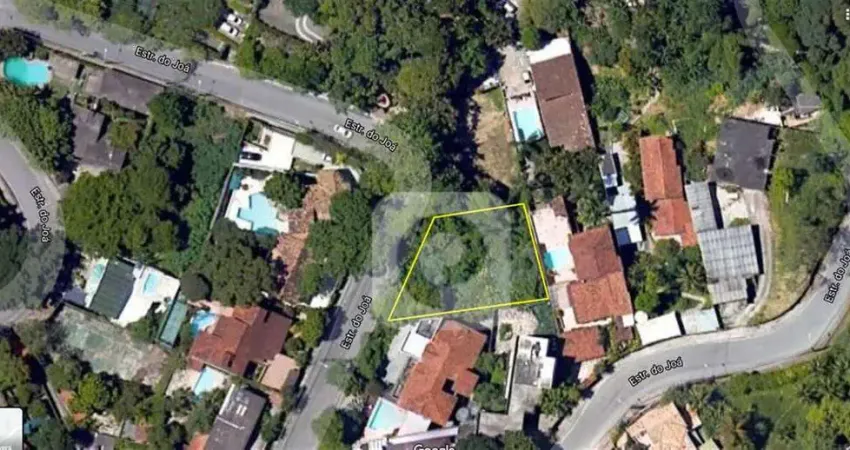 Terreno exclusivo na estrada do joá com vista privilegiada.