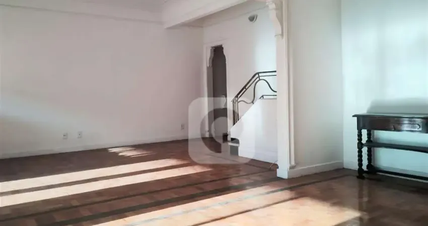 Apartamento duplex com terraço, próximo a constante ramos e metrô