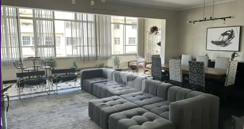 Vendo apartamento em copacabana com 5 quartos 2 suítes 278m ótima localização