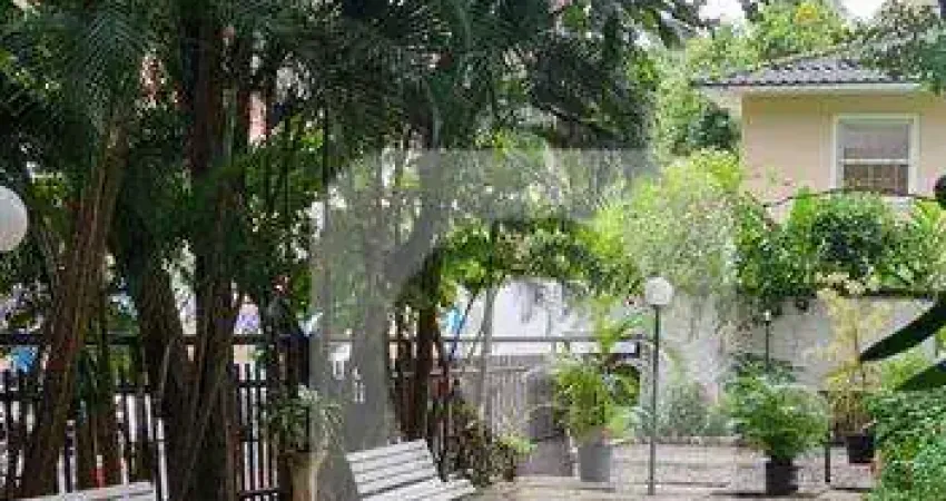 Apartamento de 108m² com 2 Quarto e 1 vaga a venda - Gávea