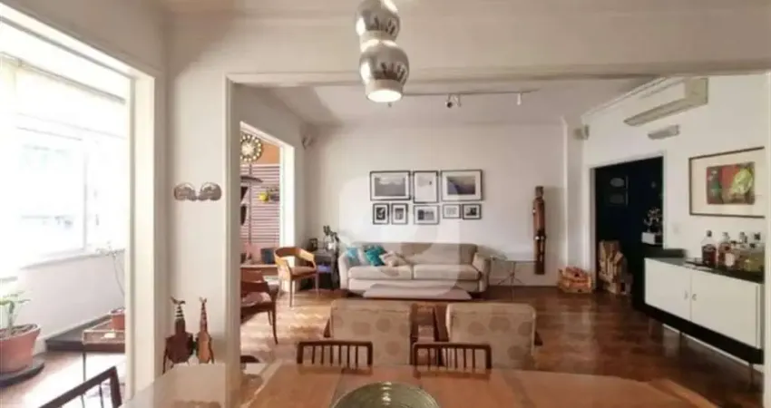 Ipanema 165 m², original 4 quartos reformado com 3 quartos e com 1 vaga
