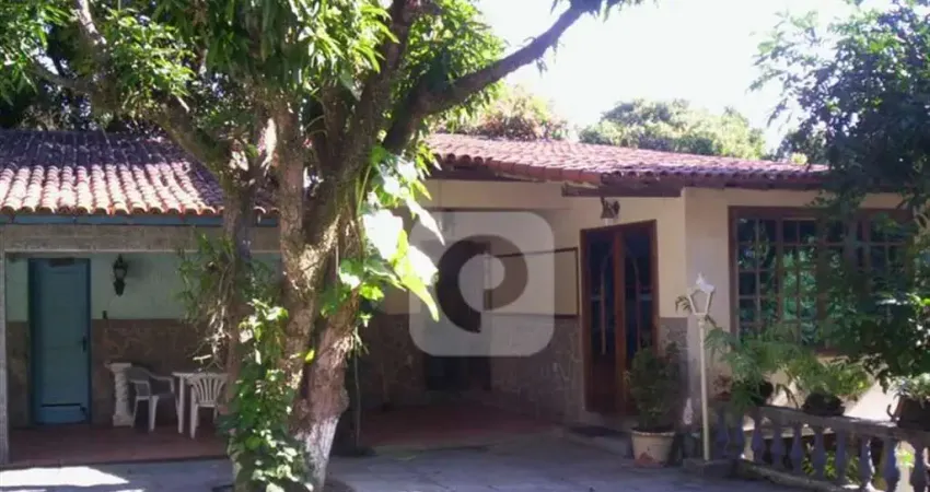 Taquara Jacarepaguá Sítio área total de 3380m² sendo 24m Frente Testada a Venda 