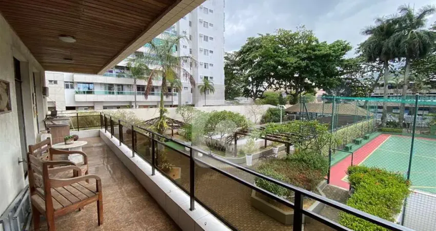 Abm, km1, apartamento de 4 quartos, 1 suíte, ônibus, clube e balsa, total infraestrutura