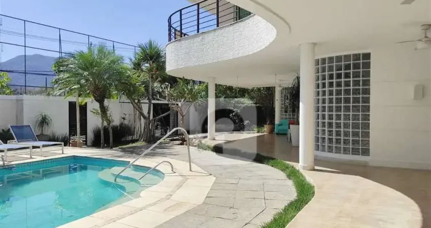 Casa em condomínio fechado com 5 quartos à venda na Estrada dos Bandeirantes, Vargem Grande, Rio de Janeiro