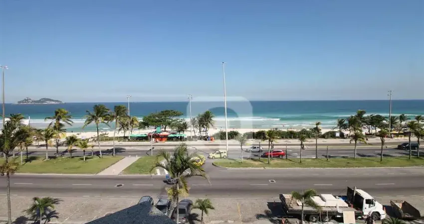 Cobertura duplex na praia da barra da tijuca vista mar posto 2