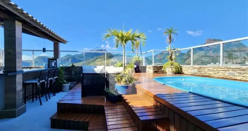 Cobertura de 3 quartos frontal para pedra da gávea barra da tijuca abm