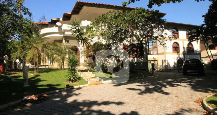 Mansão 4 andares com 11 suítes no condomínio novo leblon na barra da tijuca