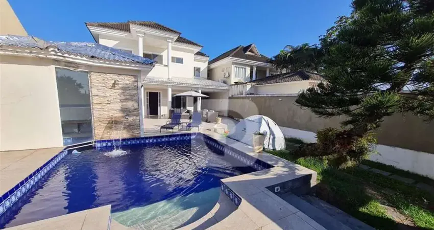 Casa 5 quartos com 4 suítes condomínio fechado vargem pequena aceita financiamento