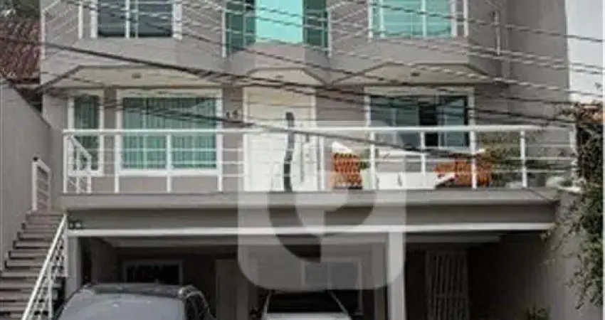 Casa de 4 andares com 330 m² 04 quartos 2 suítes à venda na taquara condomínio verde ville
