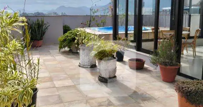 Cobertura duplex de alto padrão 3 quartos 315m² condomínio portal do bosque barra da tijuca