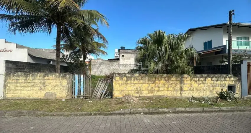 Terreno exclusivo a 1km do aeroporto, no centro de navegantes/sc