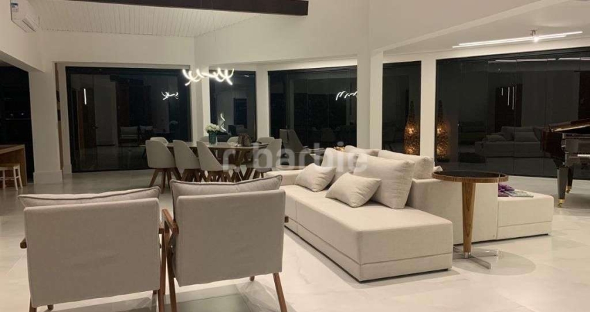 Casa em condomínio fechado com 7 quartos à venda na Rua do Lampião, 26, Vila Velha, Santana de Parnaíba