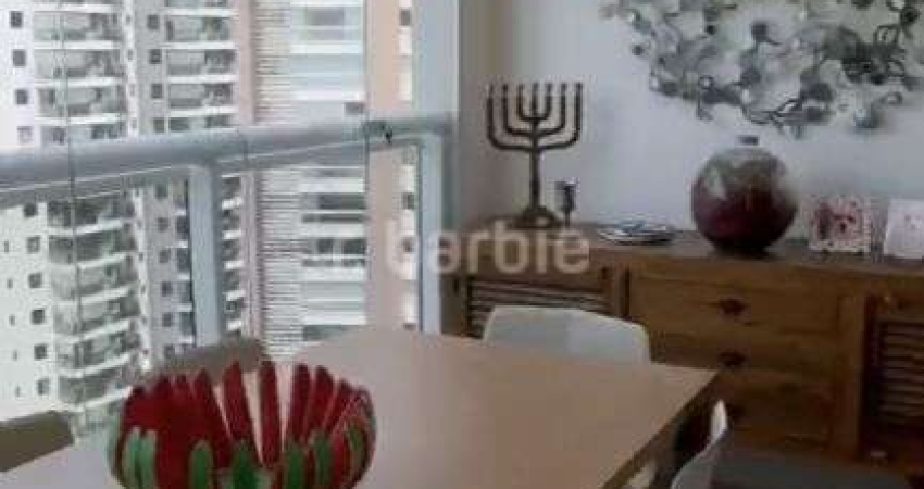 Apartamento com 1 quarto à venda na Avenida Ômega, 310, Alphaville, Barueri