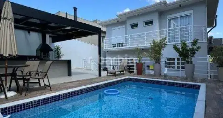 Casa em condomínio fechado com 3 quartos à venda na Estrada de Ipanema, 2805, Parque Sinai, Santana de Parnaíba
